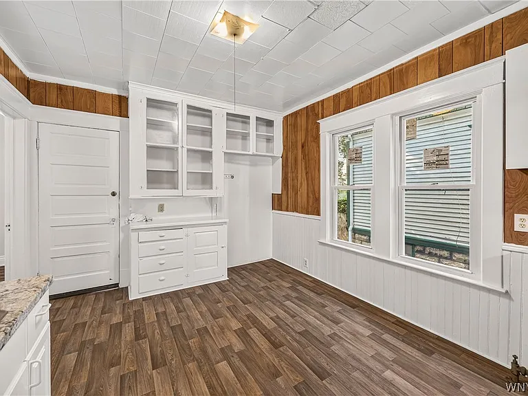 563 Humboldt Pkwy #UPPER — Photo 12