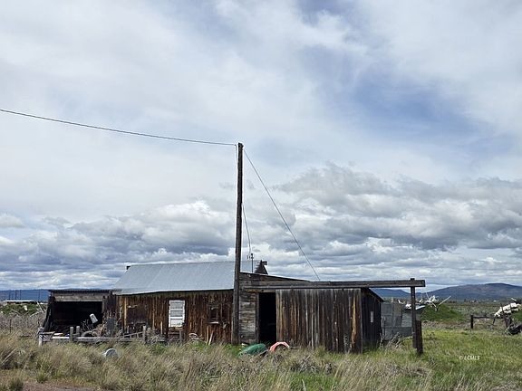 5th image of 18698 Roberta Rd