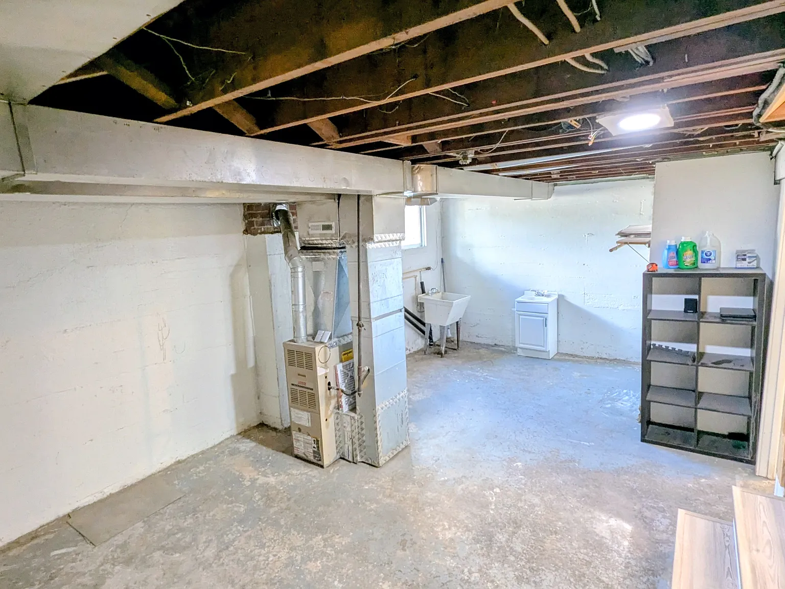 1420 Madrona Avenue SE — Photo 3