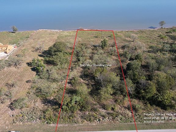 3rd image of 9445 W Shoreline Dr