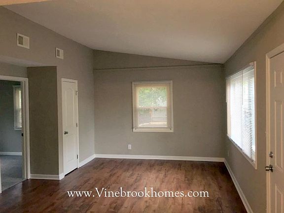2nd image of 701 Seibert Ave