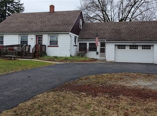 2118 W Jefferson Rd, Pittsford, NY 14534