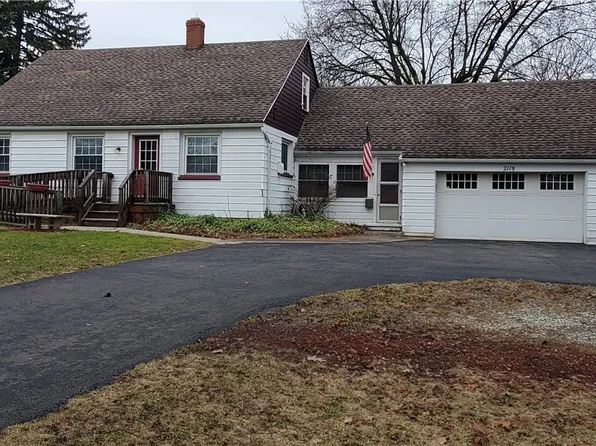 2118 W Jefferson Rd, Pittsford, NY 14534