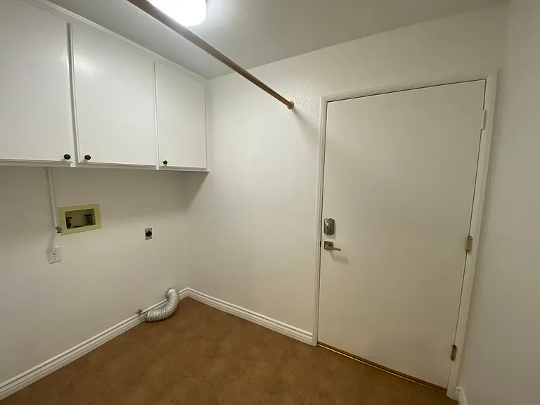5828 W Avenue L11 — Photo 10