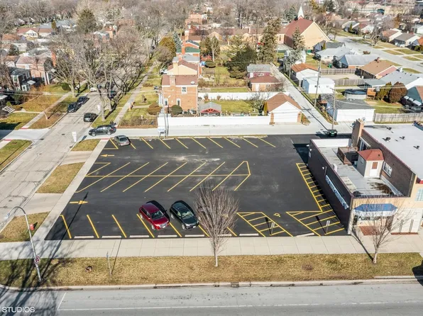 9848 W Roosevelt Rd, Westchester, IL 60154