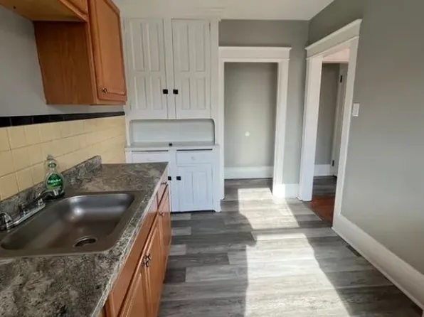 129 Laurel St #3, Lancaster, PA 17603