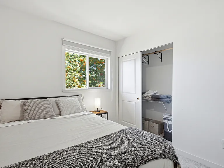 9424 20th Ave SW — Photo 35