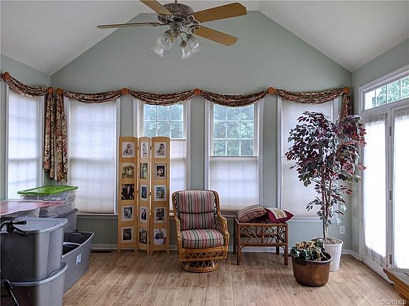 5th image of 10808 Correnty Dr
