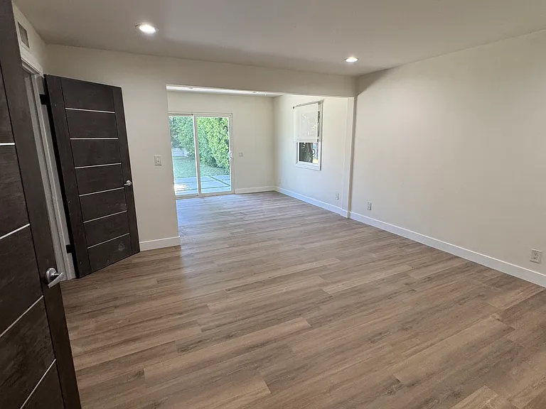 22531 Marlin Pl — Photo 13
