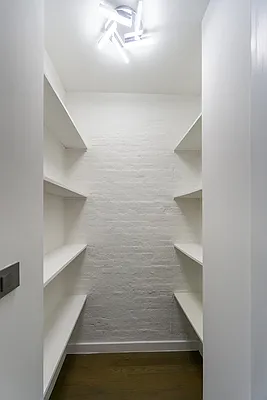 Rented by Compass | media 14