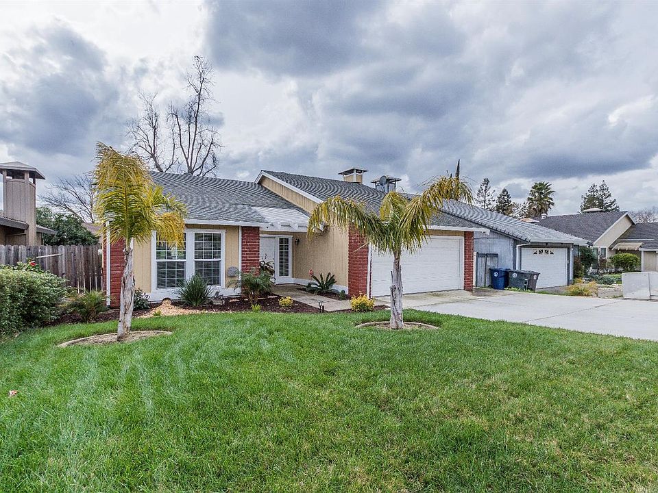2nd image of 6628 Carmelwood Dr