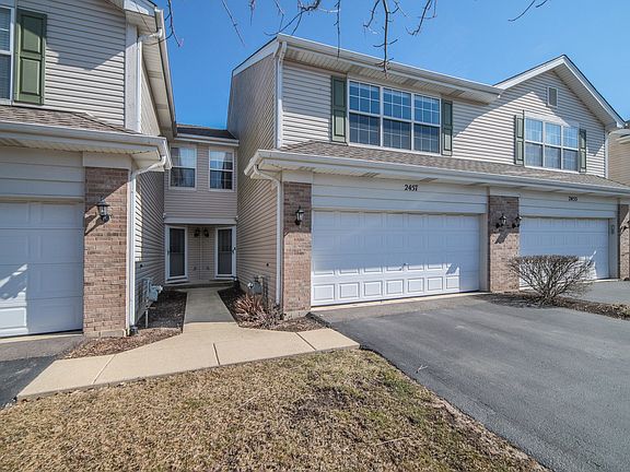 2nd image of 2457 Stoughton Cir #2457