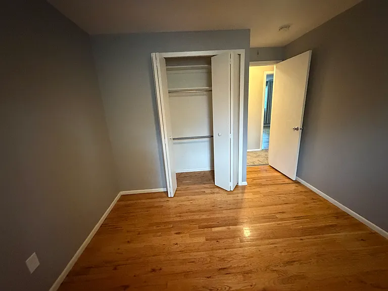 7412 S Albion St — Photo 12