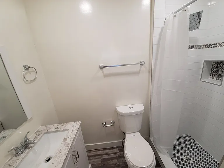 1224 N Formosa Ave #1 — Photo 18