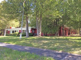 6561 Orchard Beach Dr, Cheboygan, MI 49721