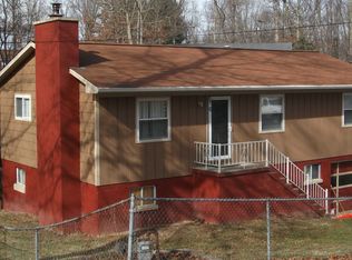 321 Fayette Ave, Fayetteville, WV 25840