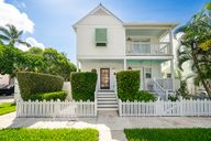 photo property thumbnail