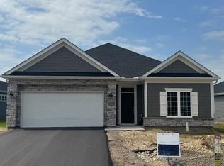 8007 Walnut Ln, Hamel, MN 55340