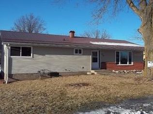 309 E Niagara St, Garnavillo, IA 52049