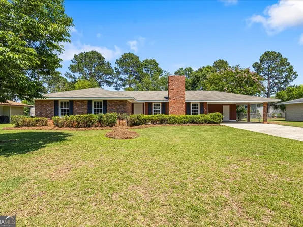 214 Markwood Dr, Warner Robins, GA 31093