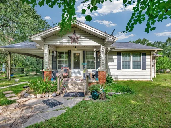 635 Oscar Berry Rd, Lufkin, TX 75904