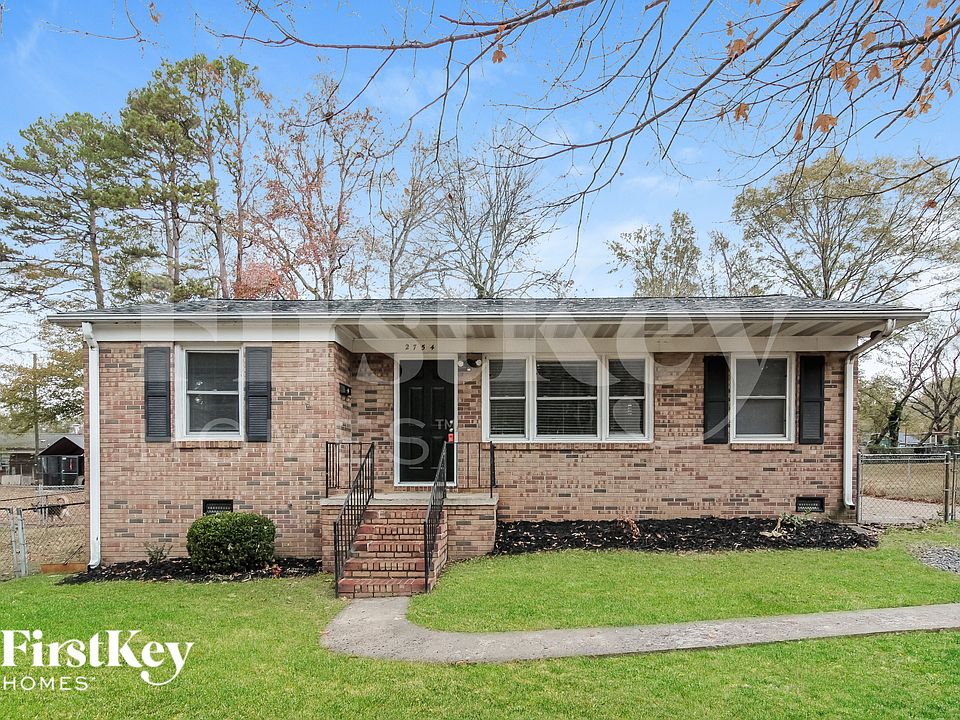 1st image of 2754 Mary Ave