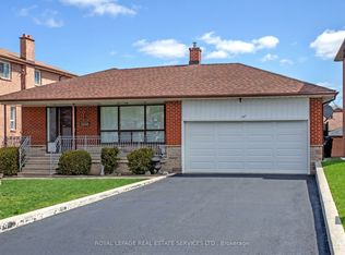 167 Cornelius Pkwy, Toronto, ON M6L2K8