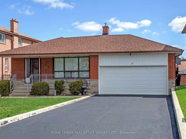 167 Cornelius Pkwy, Toronto, ON M6L 2K8