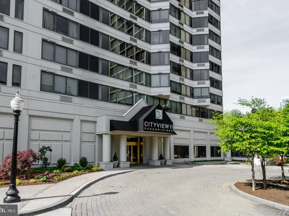 2001 Hamilton St APT 1820, Philadelphia, PA 19130