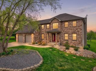 2669 E 1545th Rd, Ottawa, IL 61350