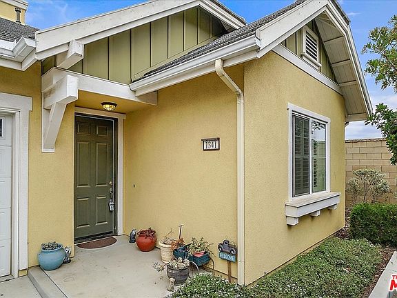 2nd image of 1341 W Dolcetto Ln