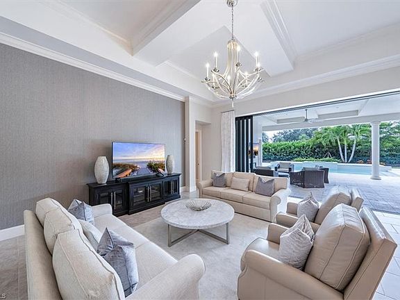 5th image of 28854 Blaisdell DR