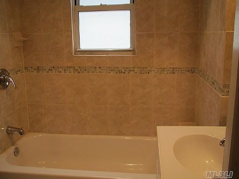 4th image of 9121 81st St #2