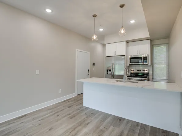 2015 N College Ave, 2015 N College Ave APT 3, Philadelphia, PA 19121