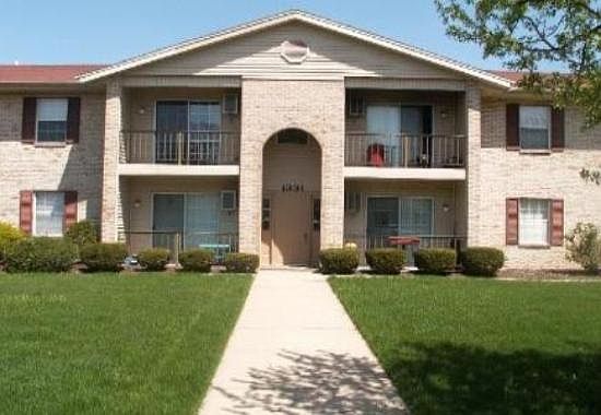 1st image of 1337 Trade Sq W APT 2