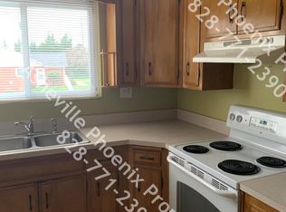 15 Old 20, Asheville, NC 28806