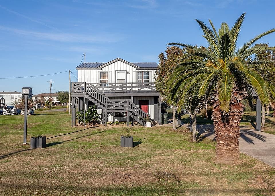 5204 15th St, Sabine Pass, TX 77655 MLS 72197218 Zillow