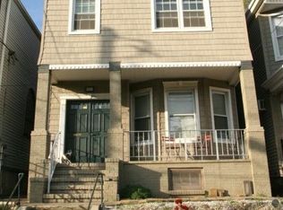 83 W 29th St, Bayonne, NJ 07002