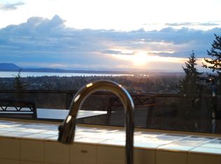 2721 W Crestline Dr, Bellingham, WA 98226