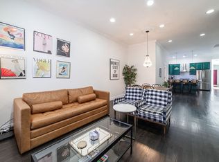 2113 W Grand Ave #ID1360123P, Chicago, IL 60612