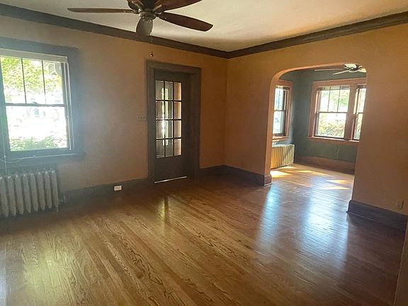 5th image of 530 Robert Ave