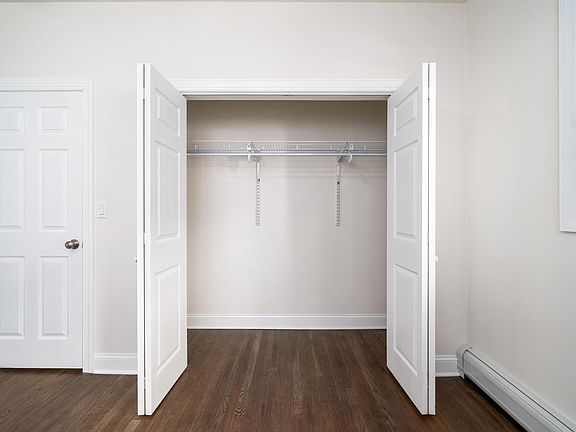 4th image of 119 Terrace Ave APT 2