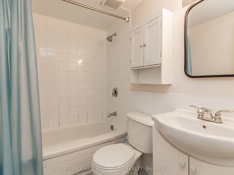 80 Rushbrooke Ave #LOWER — Photo 11