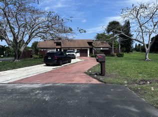 6760 Kramer Ln, Lake Worth, FL 33467