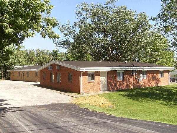 1st image of 1035 Southpark Dr