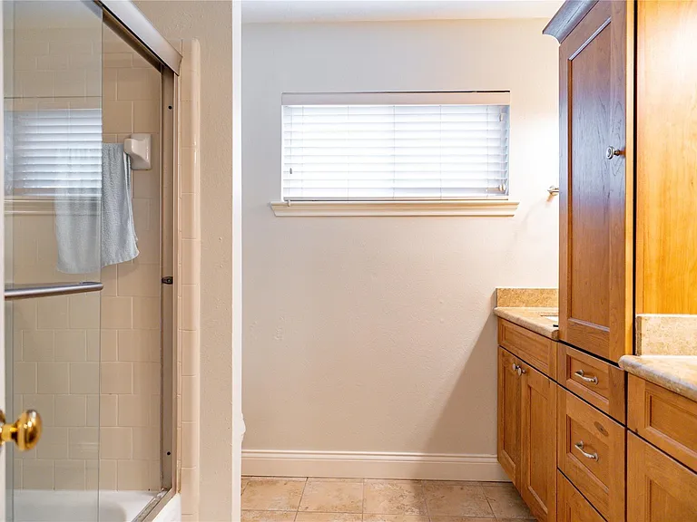 18310 Spellbrook Dr — Photo 5