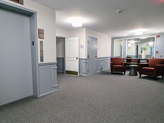 2nd image of 1240 Park Ave W APT 328