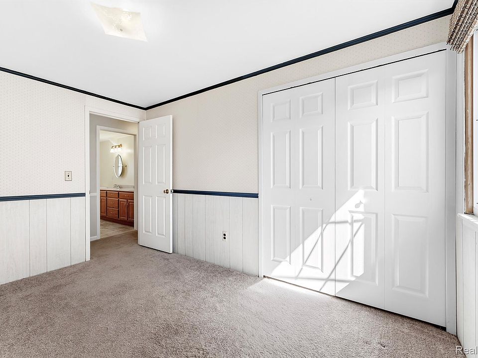 20444 Leonard Ave, photo 20