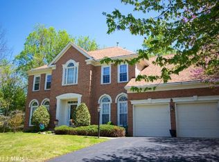 4701 Leighfield Valley Dr, Chantilly, VA 20151