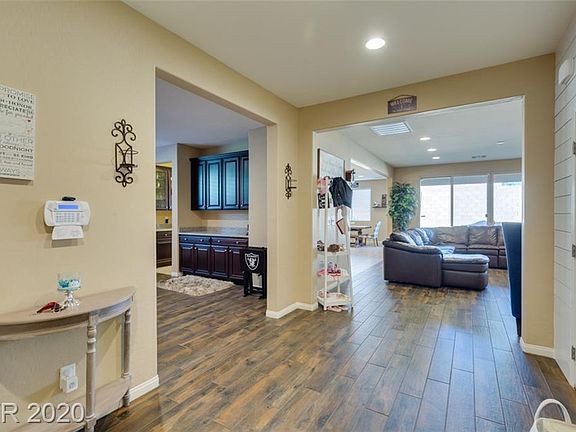 3rd image of 9676 Ashlynn Peak Ct